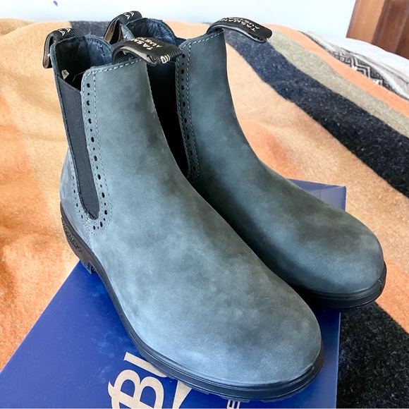 Rustic black Blundstone 1630 High Top Boots - size 4.5 - Picture 3 of 11